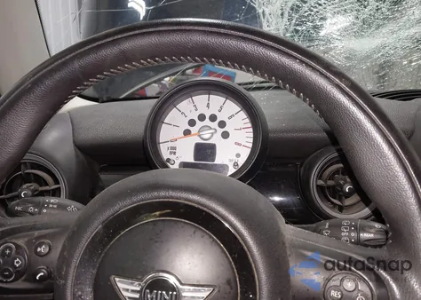 2013 Mini Hardtop Cooper S from USA, damaged, VIN WMWSV3C50DT476401